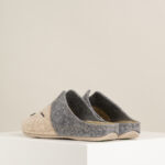 Ženske sobne papuče Vuk - Bež-siva 12 Ženske sobne papuče Vuk - Bež-siva